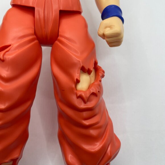 The Dragon Ball Super-Ultra Instinct Goku Limit Breaker 12 inch Figure by BANDAI - Picture 4 of 10
